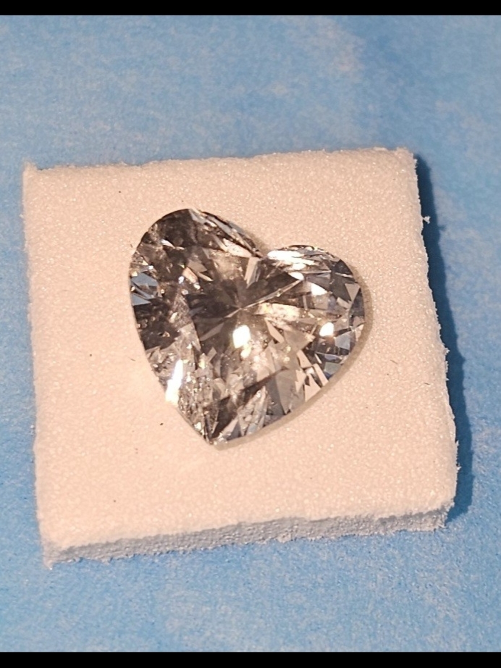Heart-Cut Clear Crystal Pendant Stone - Unbranded